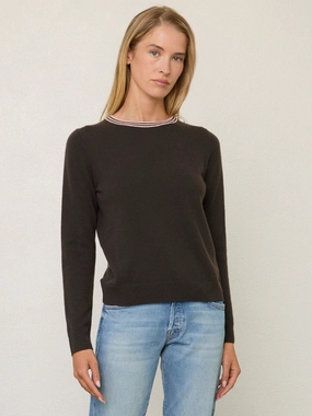 MultiPocket Breathable Construction CASHMERE CREW