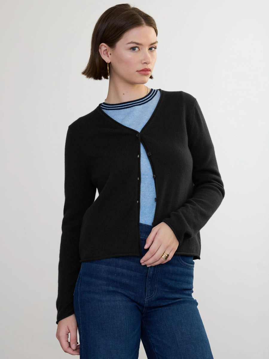 Thermal Regulating Fabric LowMaintenance CASHMERE VEE CARDIGAN