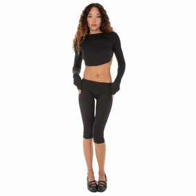 Miia Capri Embroidered Detail Light Waist