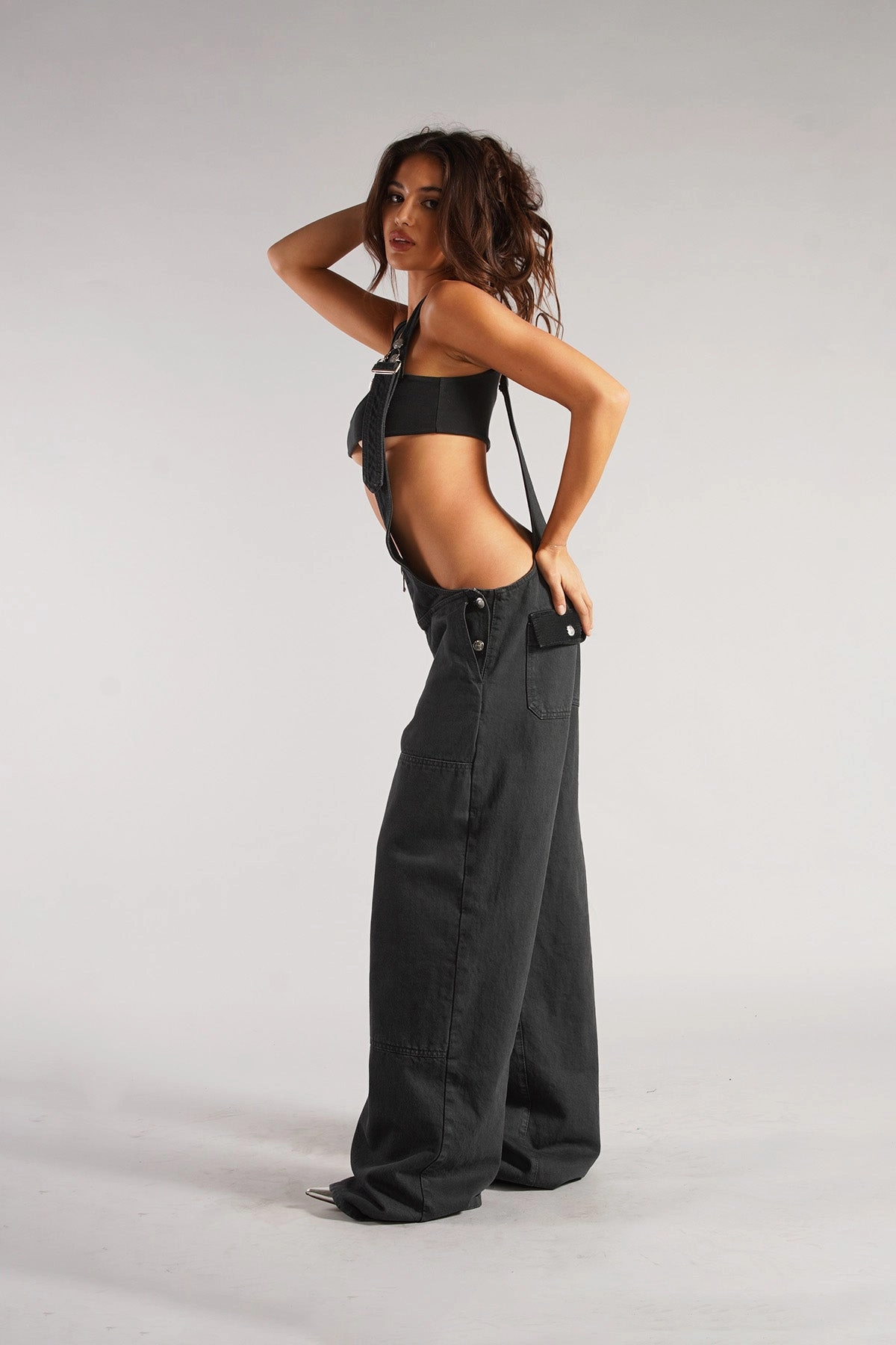 Flattering Comfort Abrasion Resistant Fabric The Plunge / Vintage Black