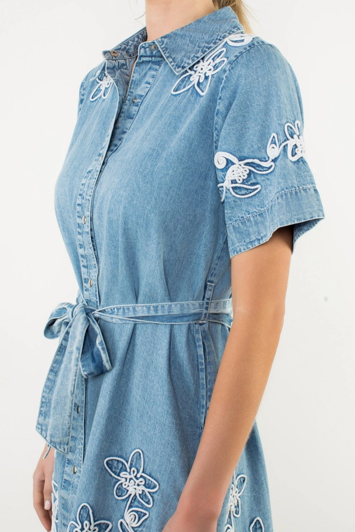 JAYDEN DENIM MINI DRESS Smooth Lightweight