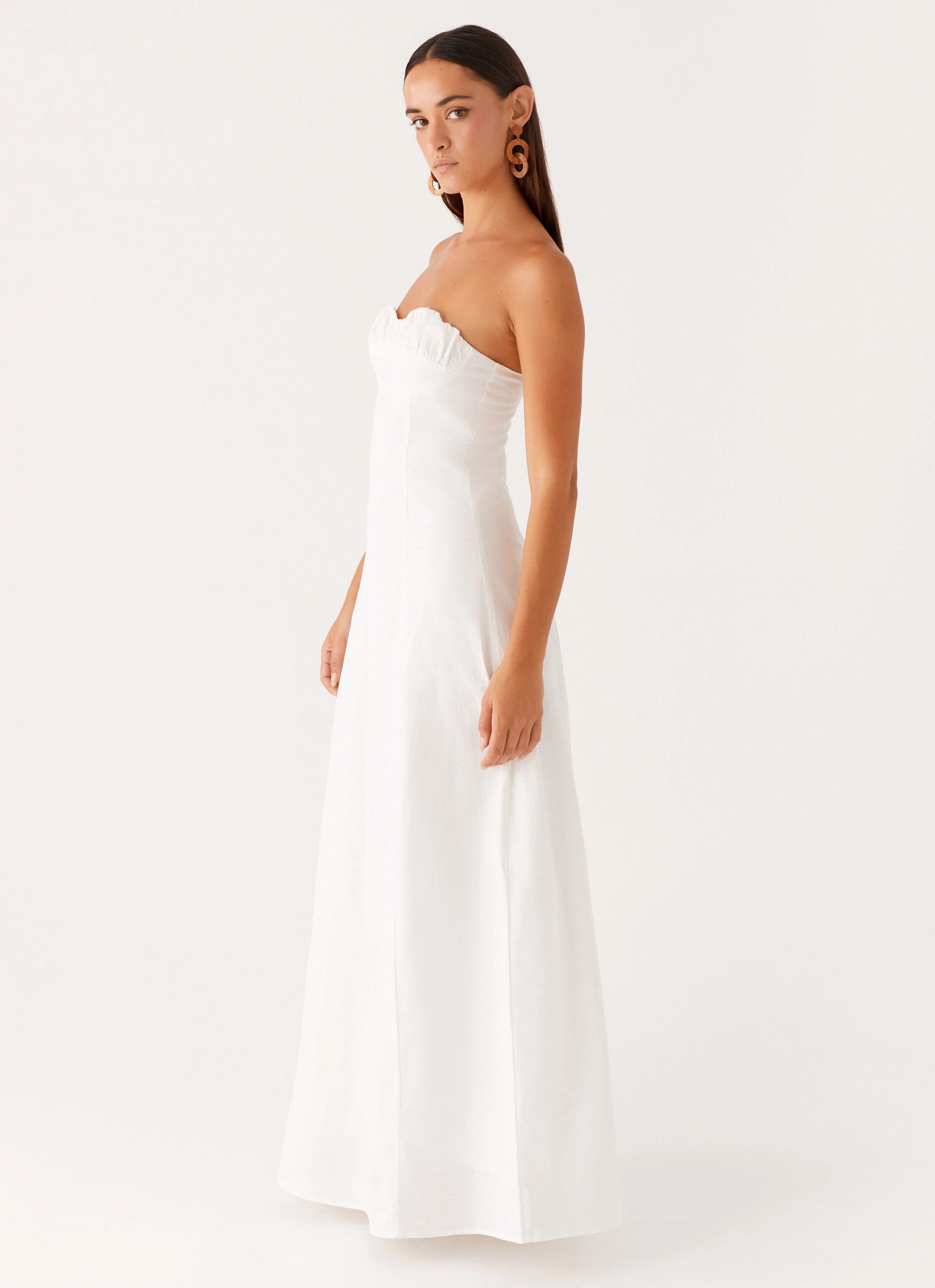 Tayla Linen Maxi Dress - White Spring Flow Relaxed Style