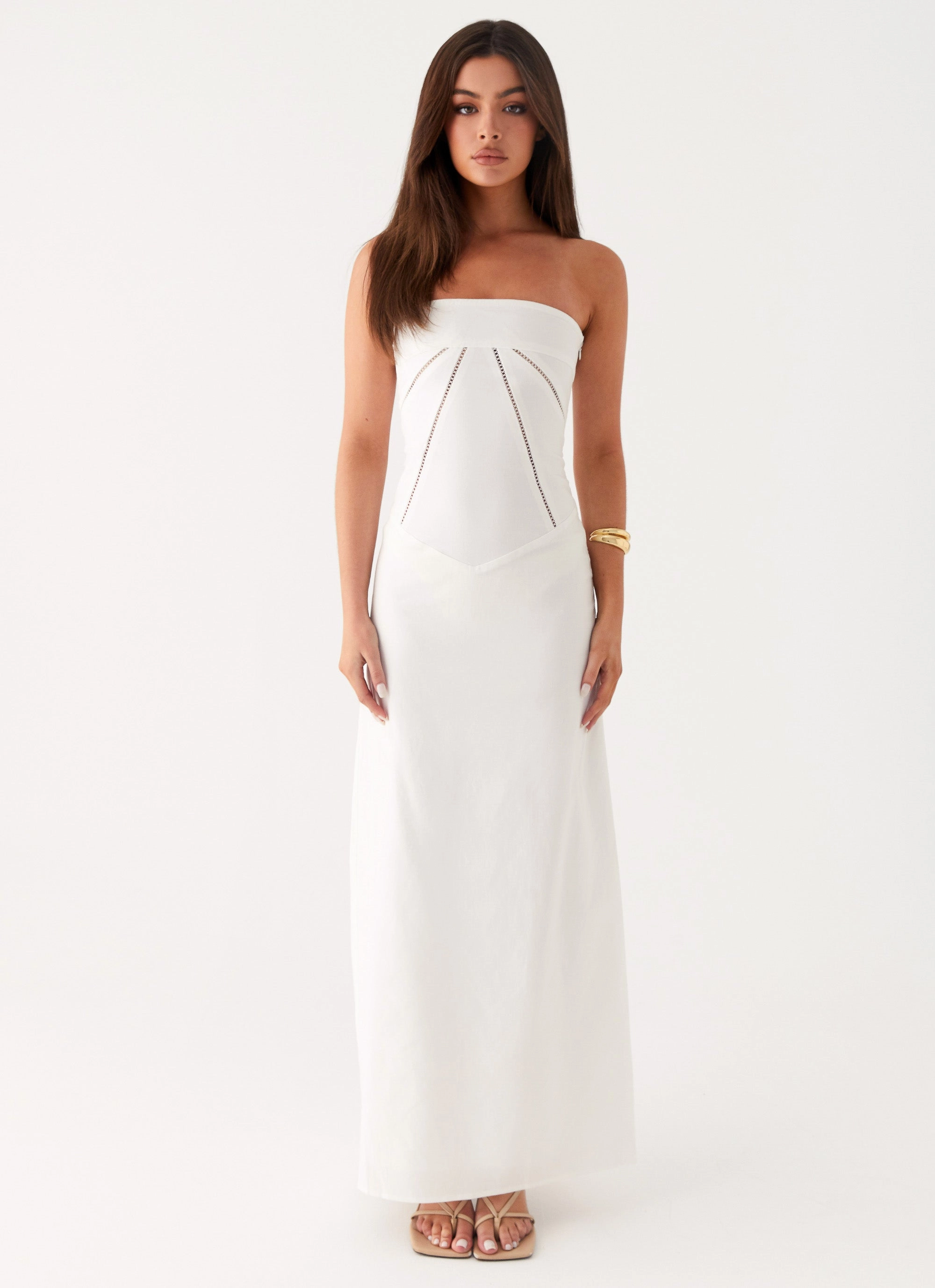 Cerisa Linen Maxi Dress - White Flowy-Shape