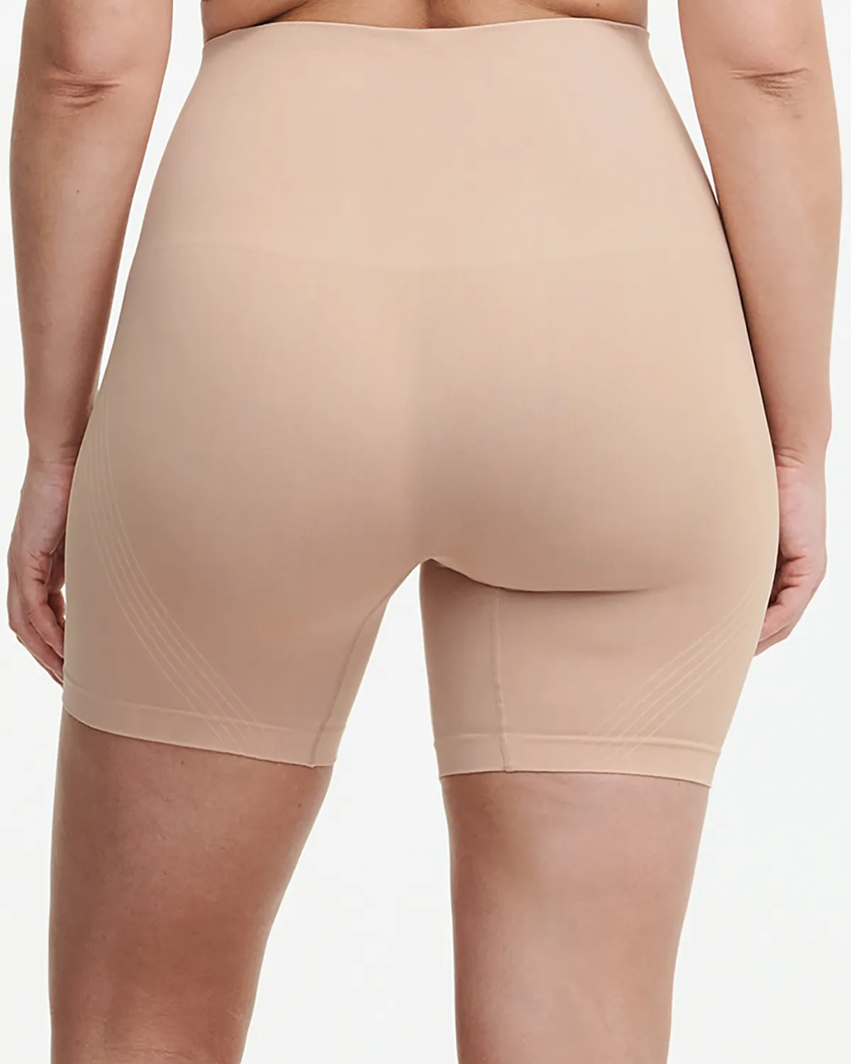 Chantelle Smooth Comfort High Waist Mid-Thigh Light Shaping Short - 10U40