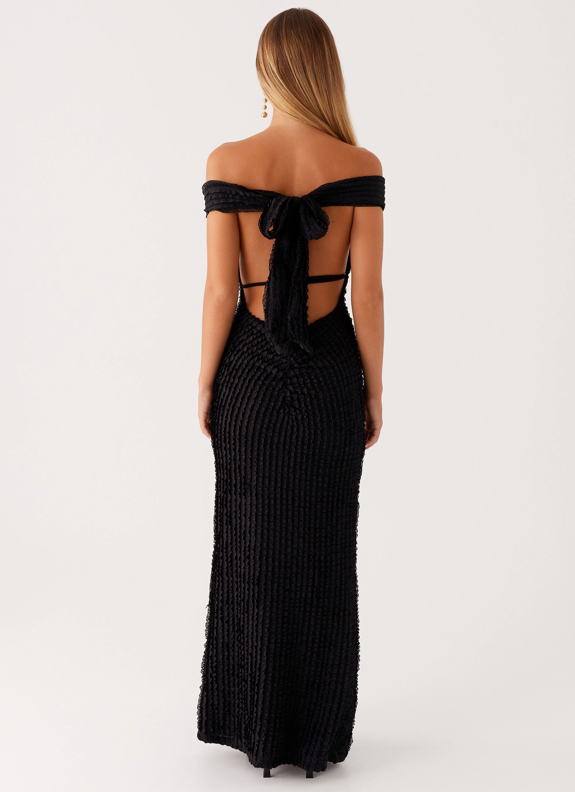 Timeless Look Wear Easy Texture Chantelle Maxi Dress - Black