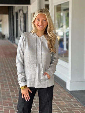 Charlie B Raglan Sleeve Hooded Sweater in Sliver Minimalist Silhouette LightReflectiveTrim