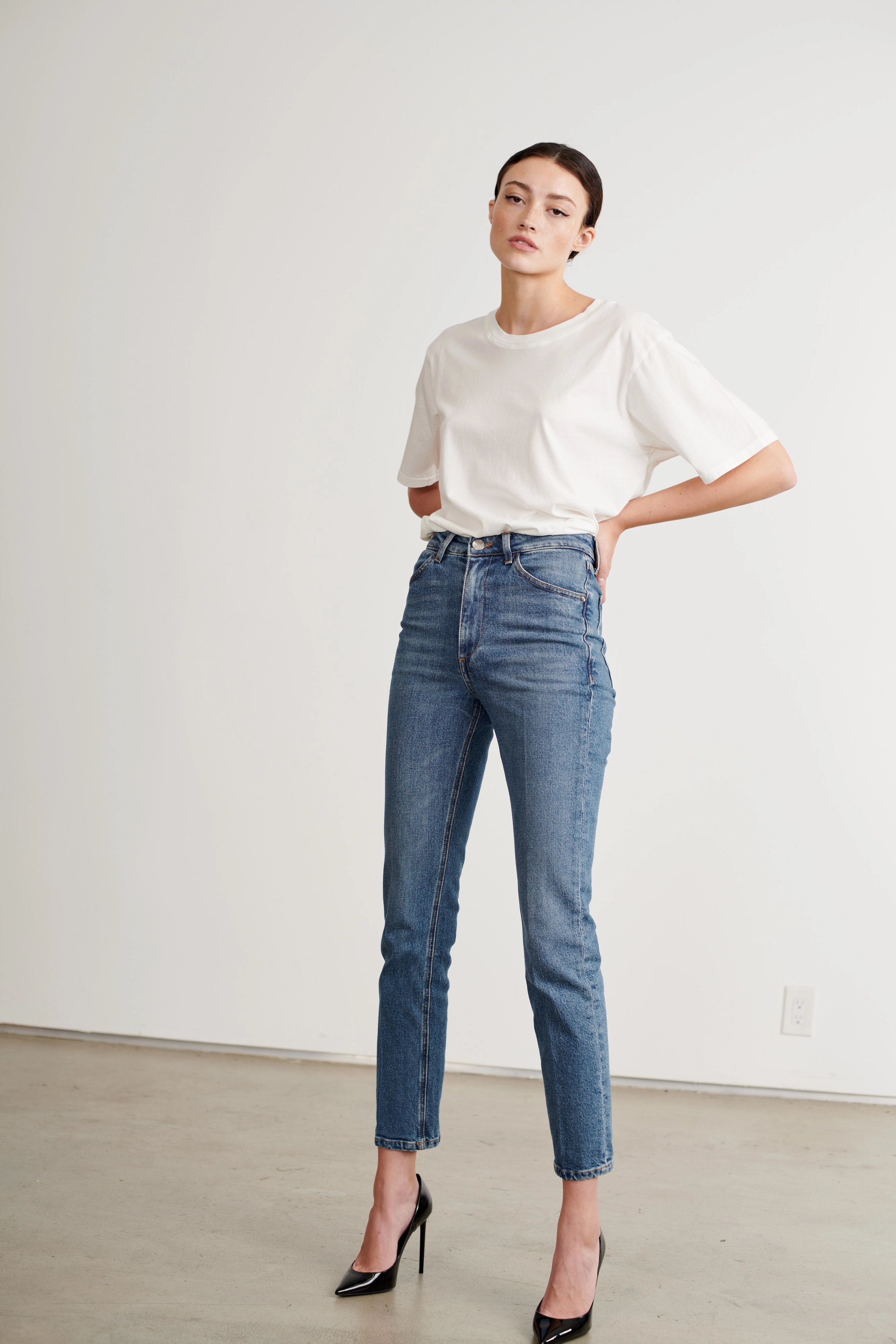 AdjustableClosure Quick-Dry Fabric Charlotte Skinny Straight Leg Denim