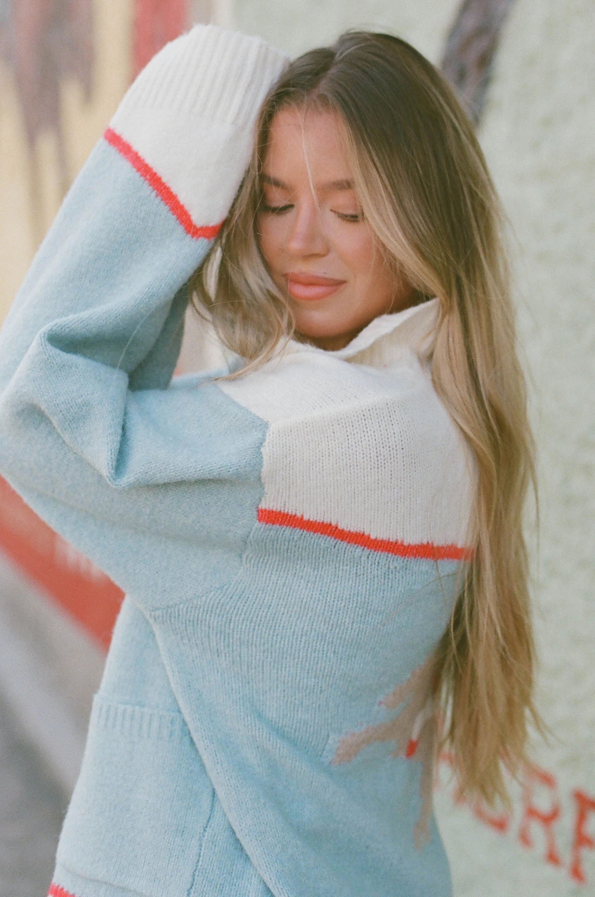 Wear Resistant Fabric Charmayne Rodeo Cowboy Knit Sweater in Sky Blue