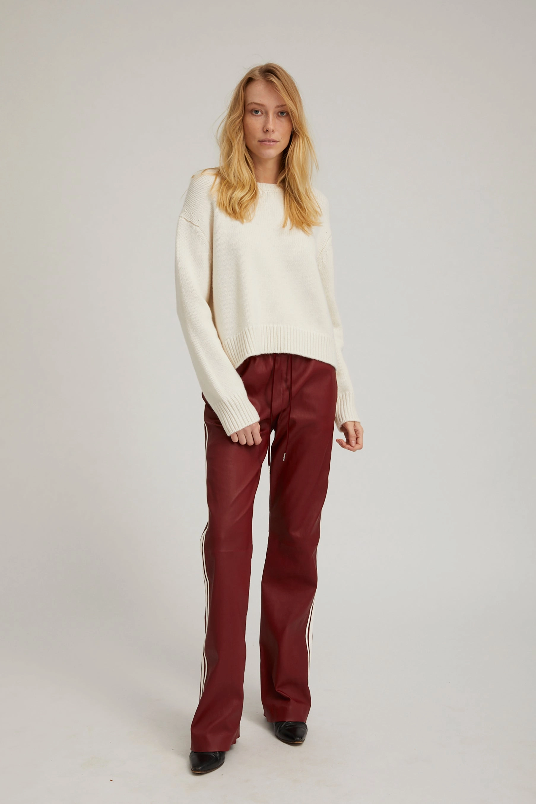 Cherry Leather Straight Leg Athletic Pants Odor control Durable Hemming
