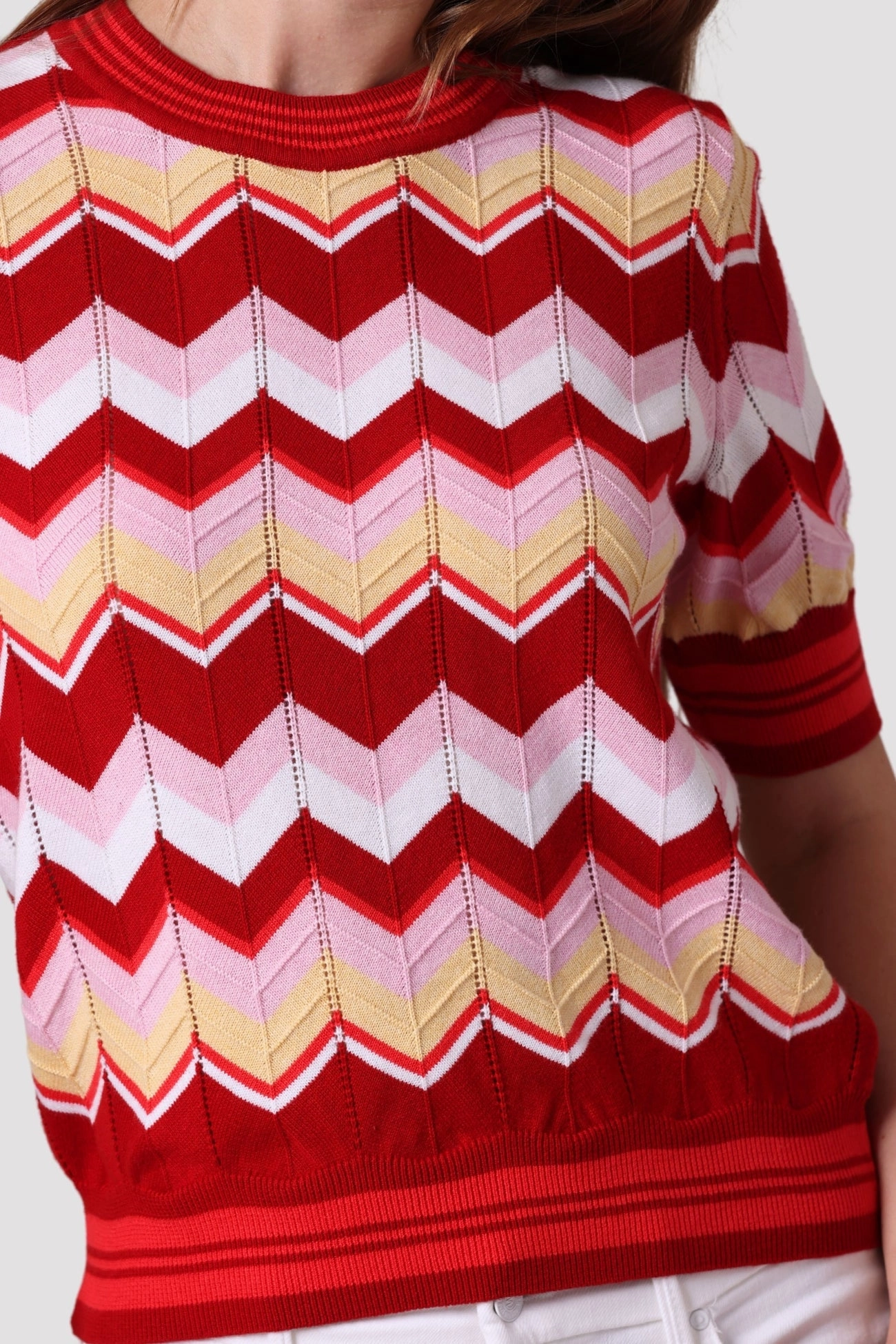 CHEVRON POINTELLE CREW TEE anti static coating