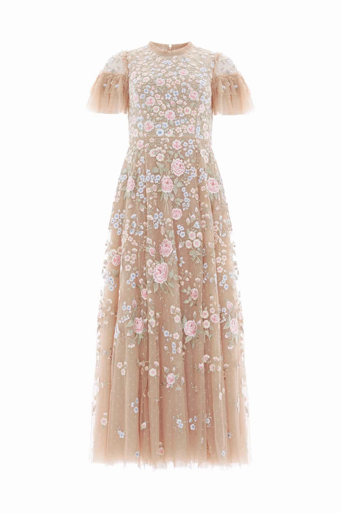 Timeless fitted silhouette Flattering Shape Design Antoinettes Floral Round Neck Ankle Gown
