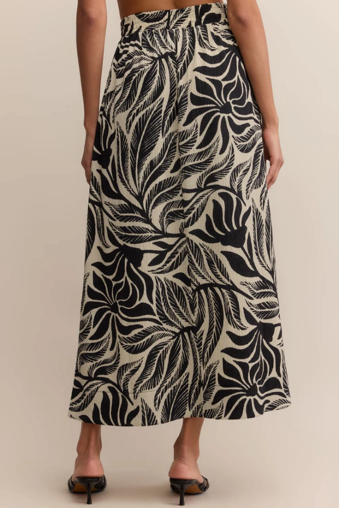 Serendipidity Palm Maxi Skirt by Z Supply Outfit Focus Maximalist look