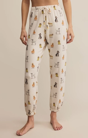 WrinkleResistantMaterial EcoFriendlyBlend Classic Pup Jogger in Vanilla Ice