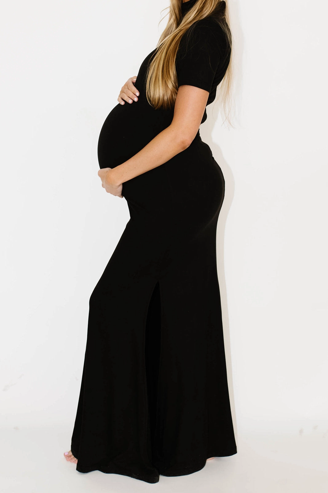 Ellis Maxi Dress in Black - Bump Friendly *Final-Sale* Nordic Plain