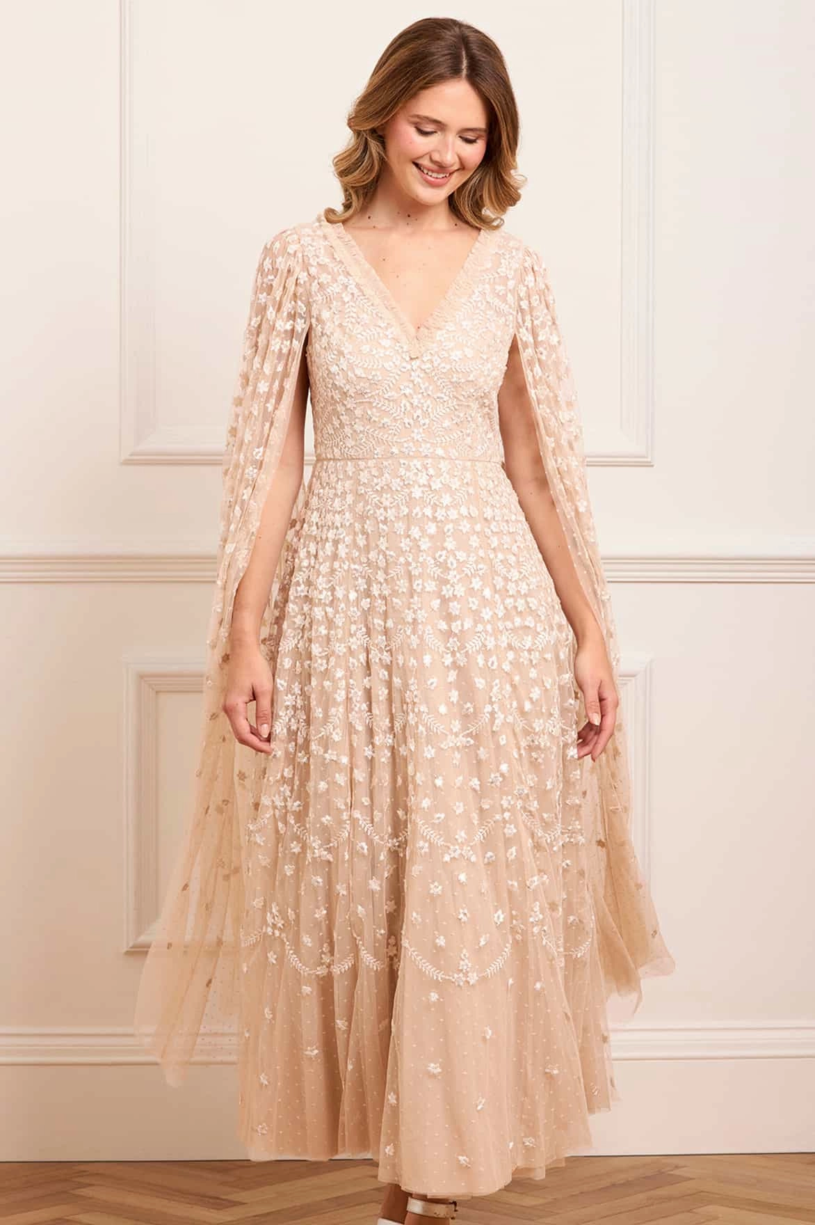 Clover Cape Sleeve Ankle Gown Practical work-to-play piece