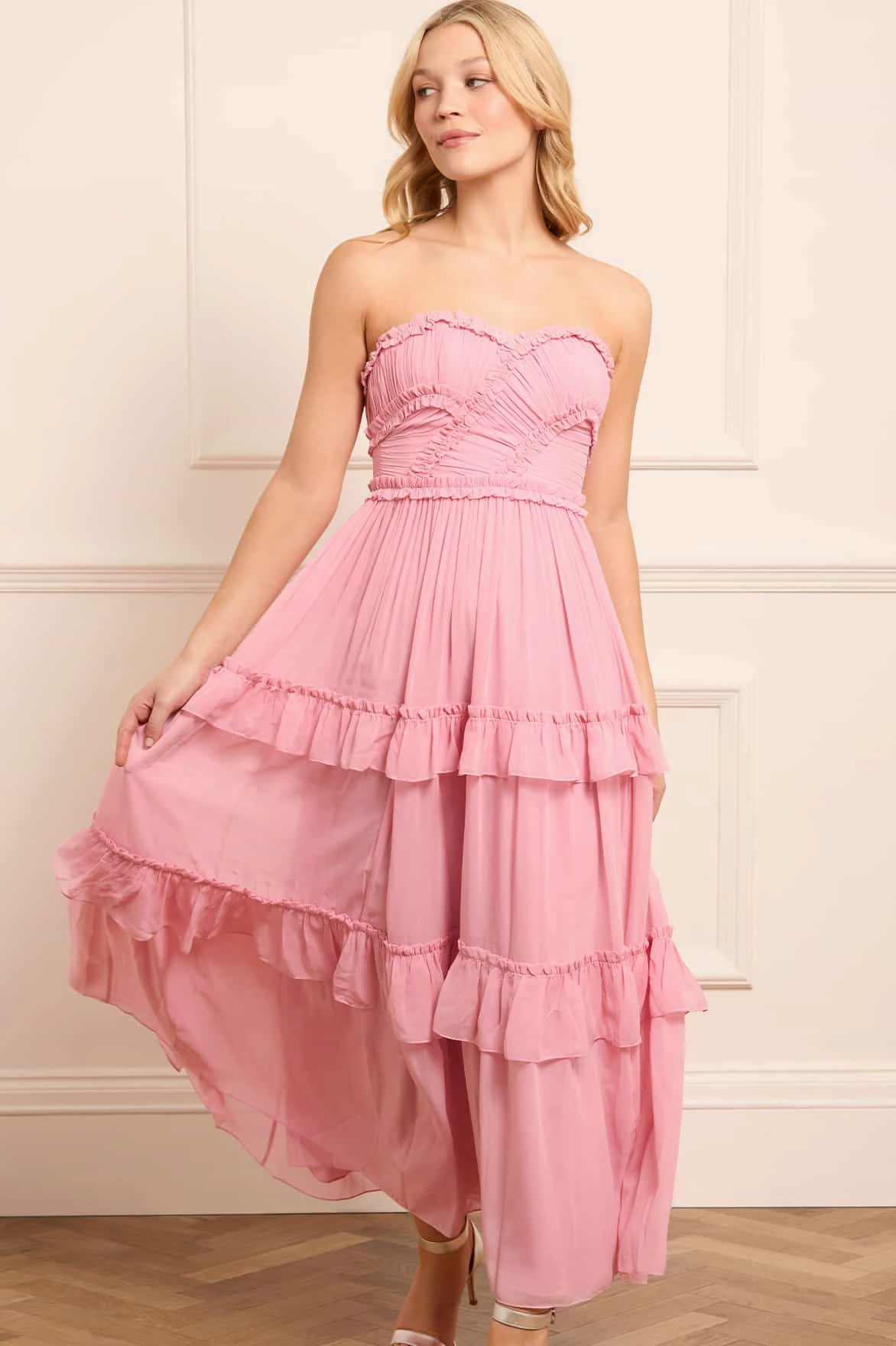 Isabel Chiffon Strapless Ankle Gown Lounge Mode Cozy Silhouette