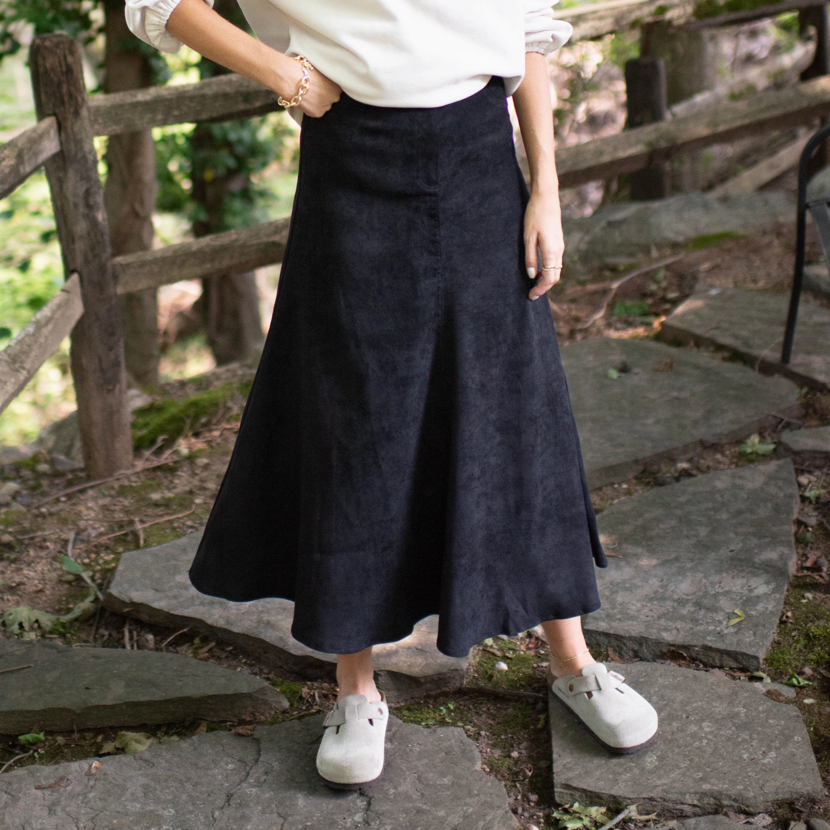 Suede Maxi Skirt | Black light texture