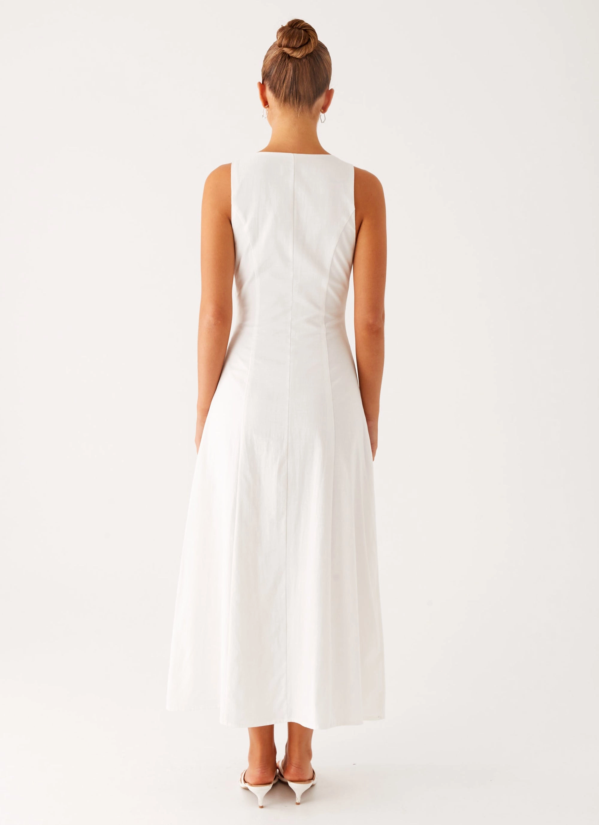 Easy Layering Piece Tamsin Linen Maxi Dress - White