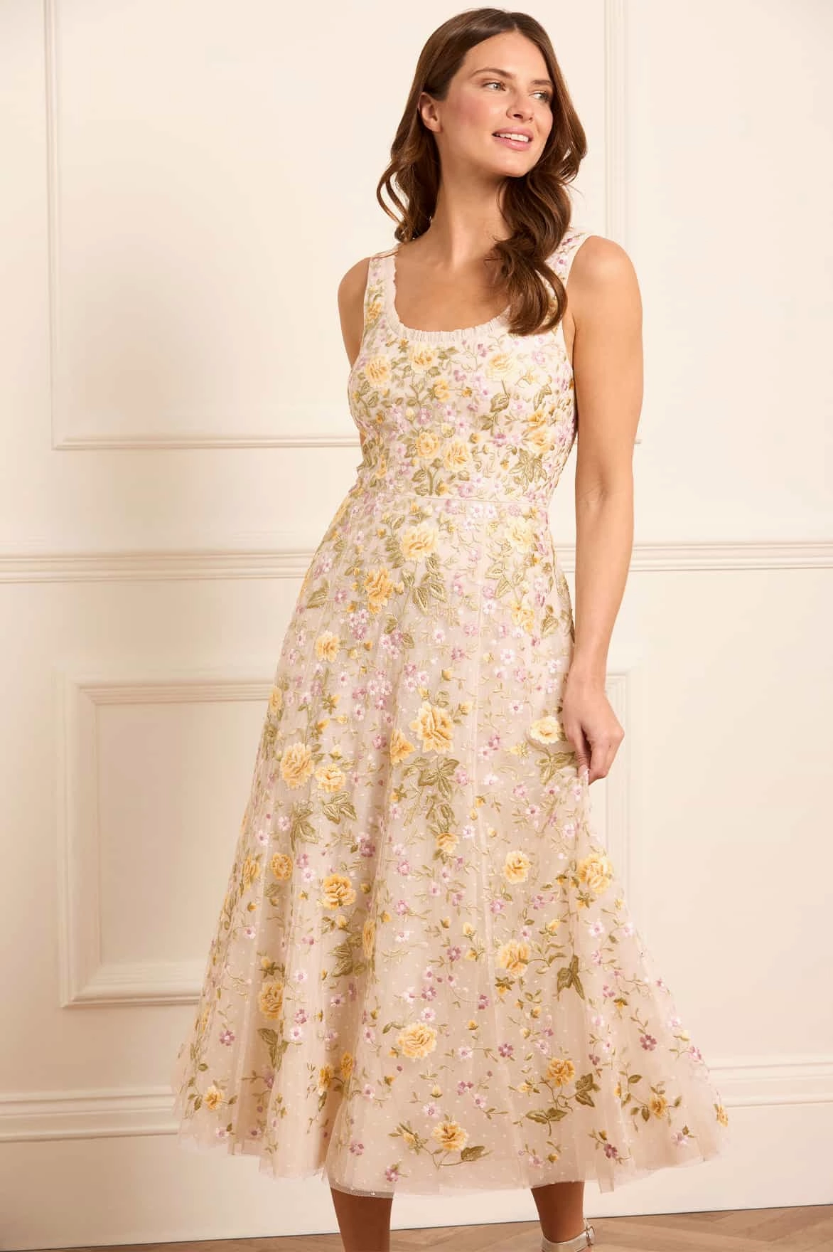 Florine Scoop Neck Ballerina Dress Contrast-Piping Crisp Look