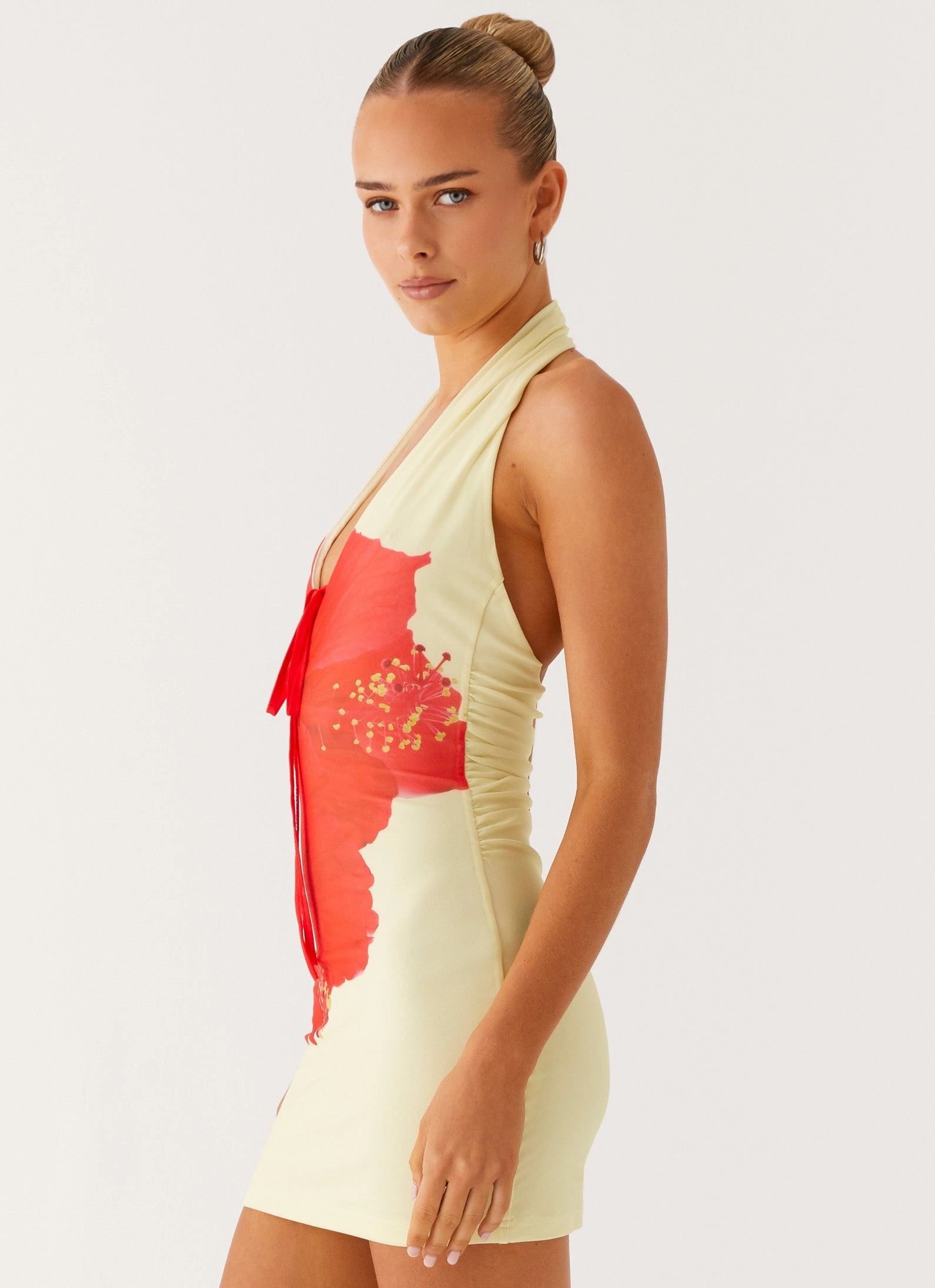 Timeless Comfort Dreamy Motion Know You Better Mini Dress - Scarlet Floral