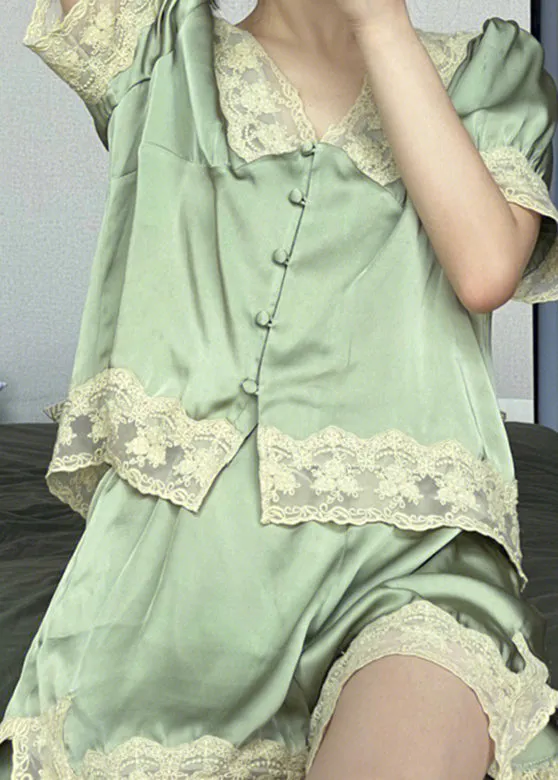Cute Green V Neck Lace Patchwork Ice Silk Pajamas Two Piece Set Summer TO1049