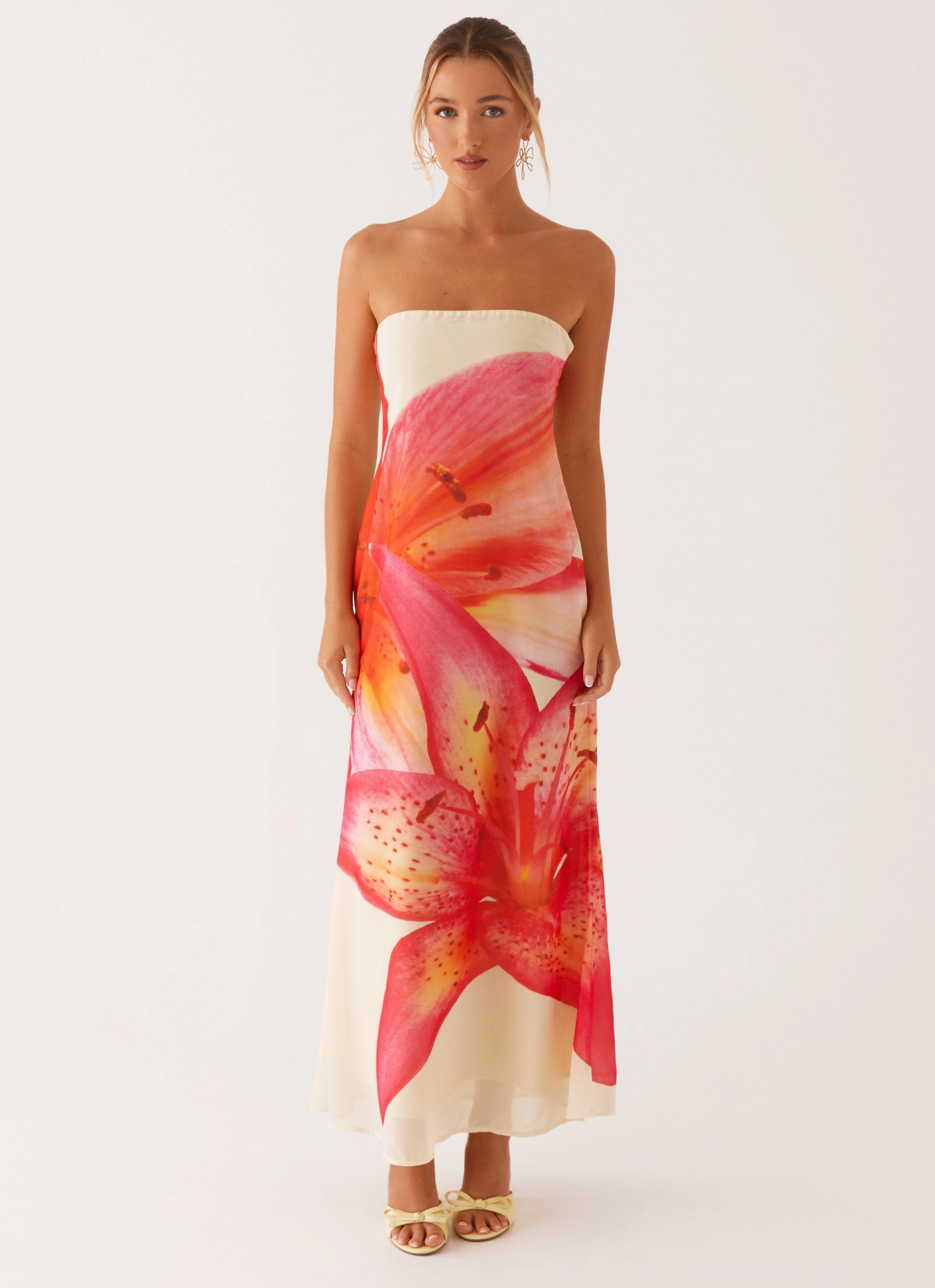 Darcy Maxi Dress - Yellow Floral MoldResistantTexture Professional Look