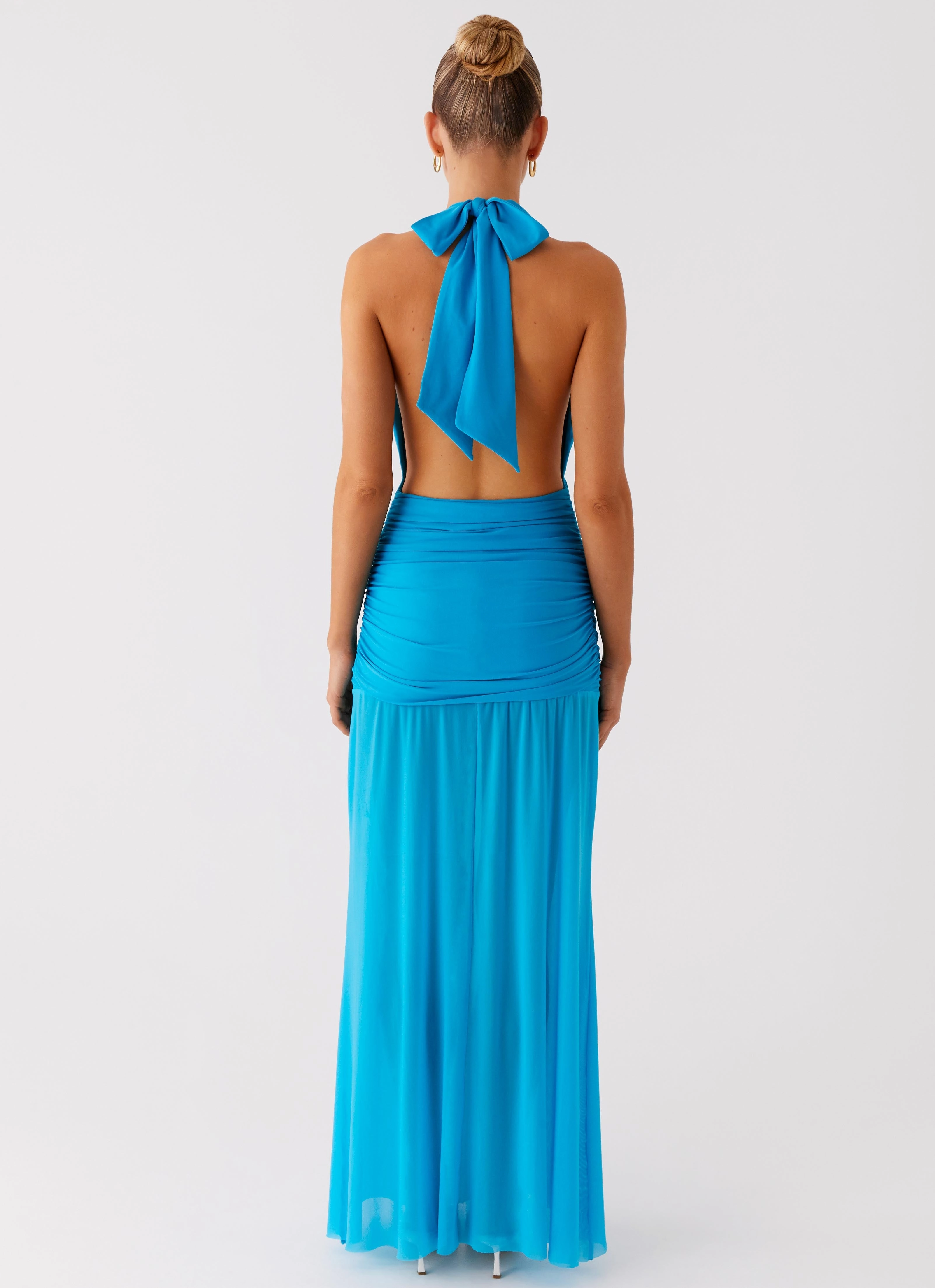 Eye Catching Smooth Blend Dilemma Halter Maxi Dress - Turquoise Blue