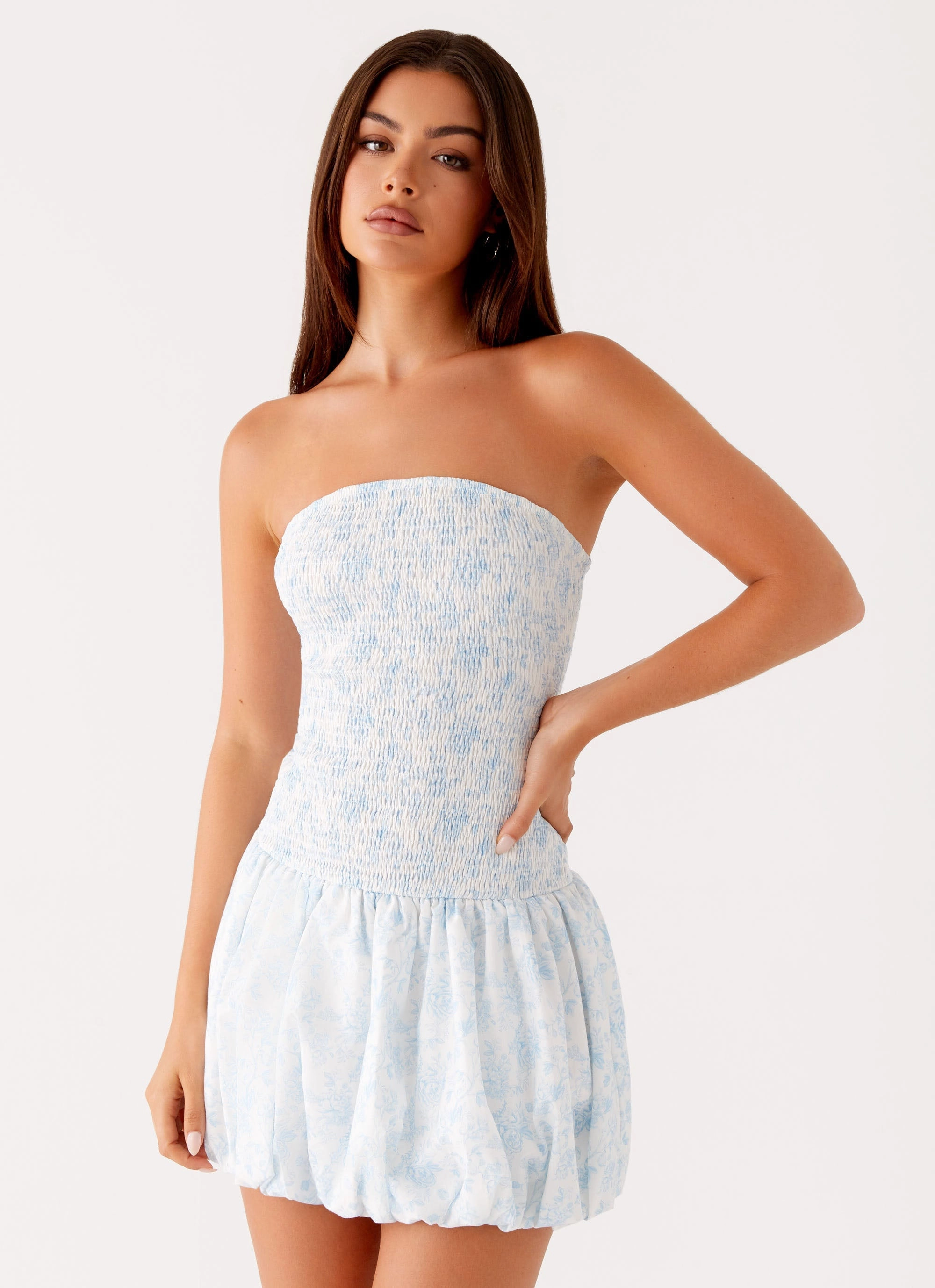 Panorama Mini Dress - Blue Floral Chic and Cozy Simple Form
