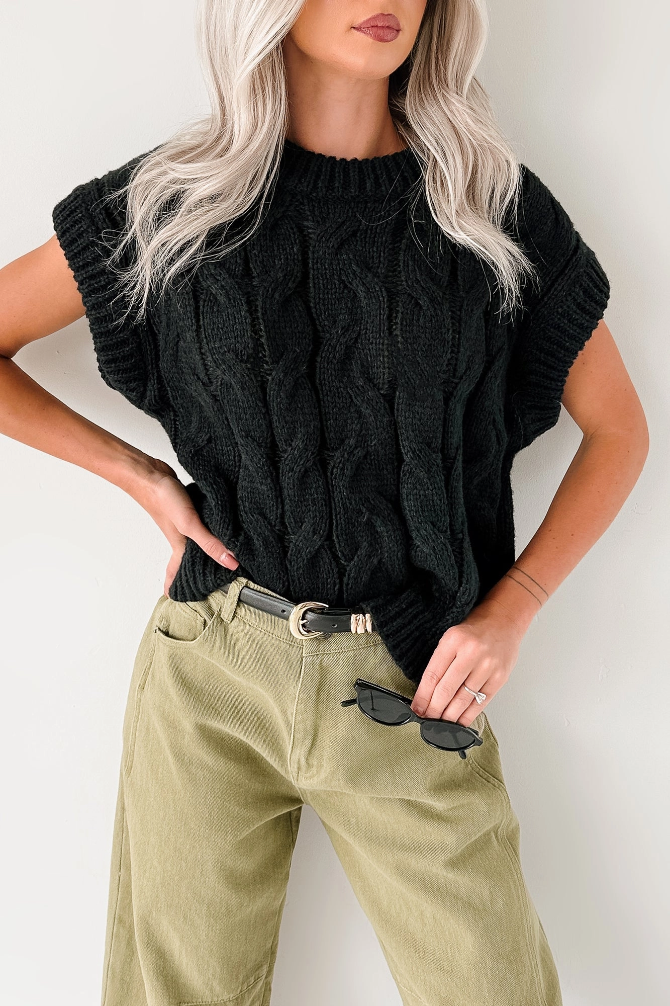 Don't Envy Me Cable Knit Sweater Vest (Black) AntiStatic Material Summer Dress