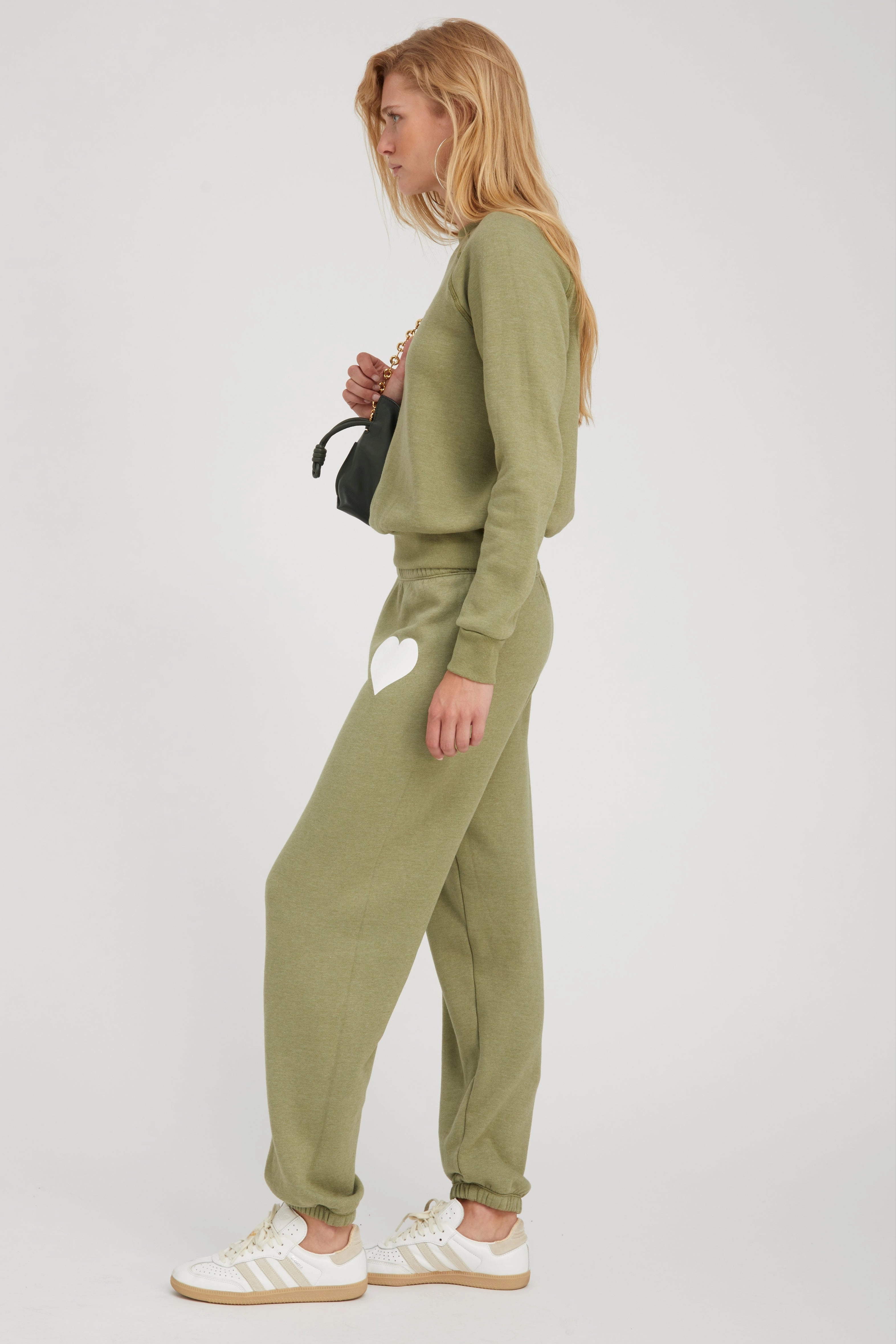 Adaptive Waistband Minimalist Cuff Basil Shrunken Raglan Sweatshirt