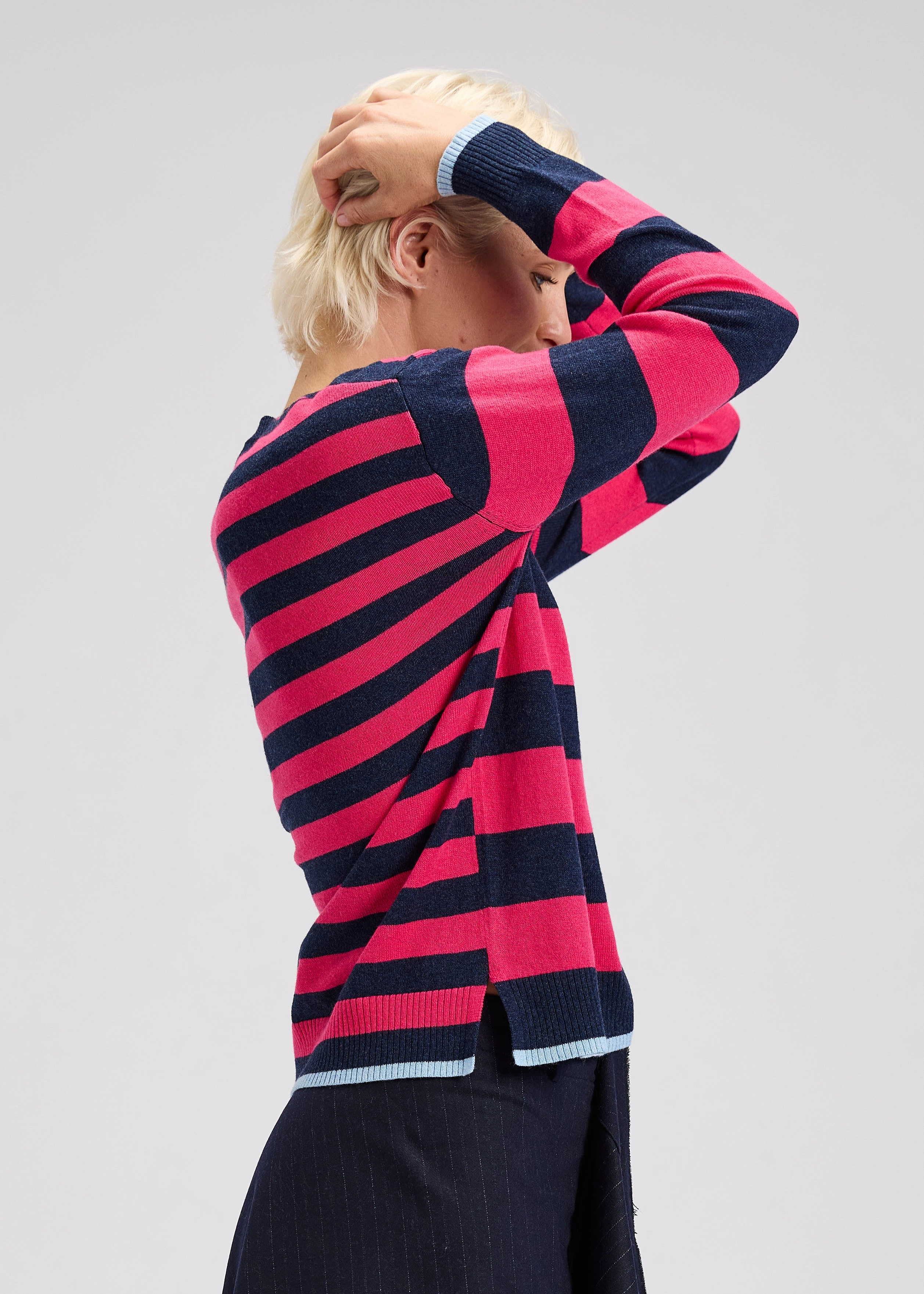 MULTISTRIPE CREW Reinforced Elbow Patches Comfort Cushion Neckline