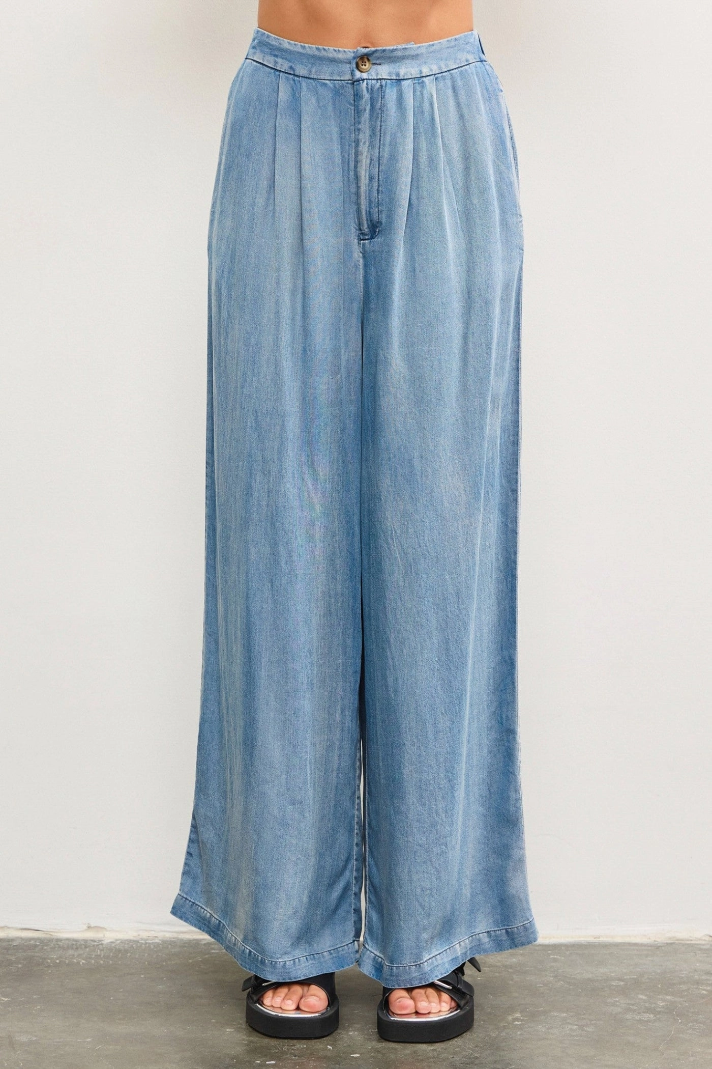 MADDIE DENIM WIDE-LEG PANTS Neutral Choice Spring Mood Brunch Outfit Formal