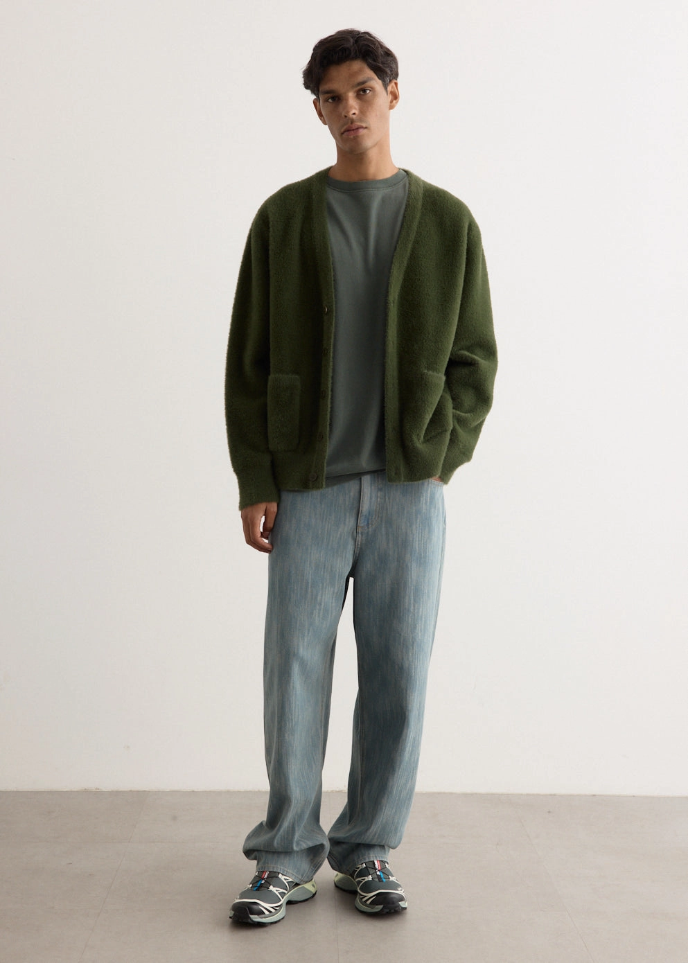 Universal Style Dragline Textured Jeans Contemporary Look