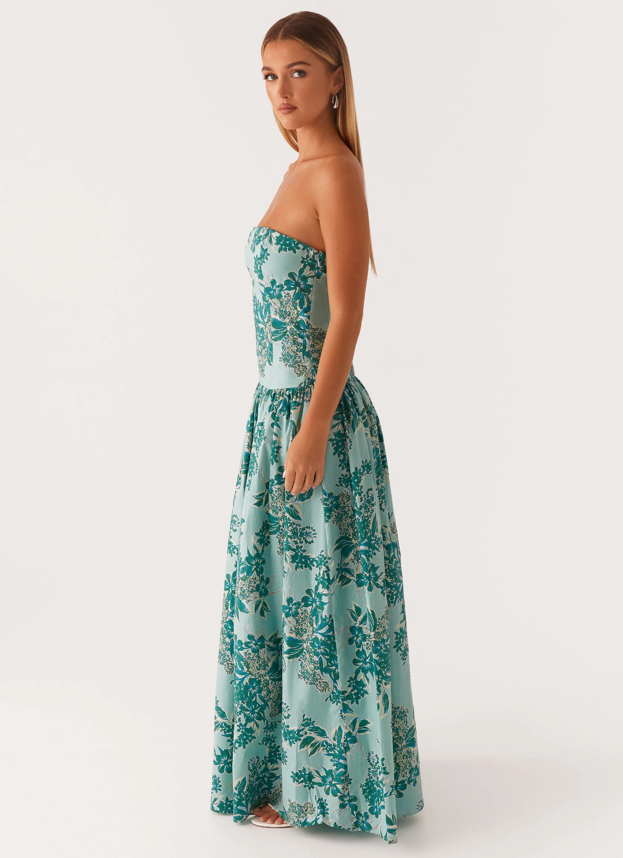 Effortless Fit Design Andorra Maxi Dress - Cloud Nine Floral