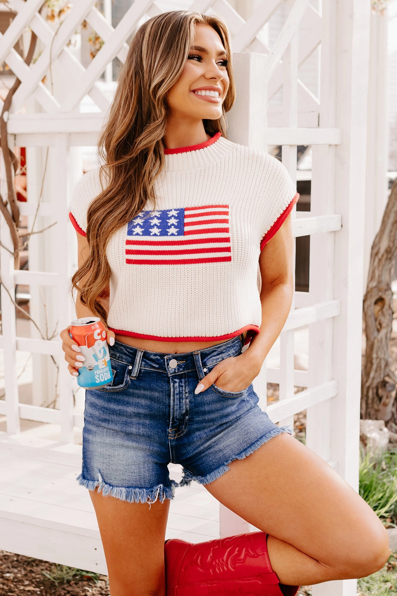 CompressionSupportWeave Durable Chainstitch Salute The Flag American Flag Sweater Top (Cream)