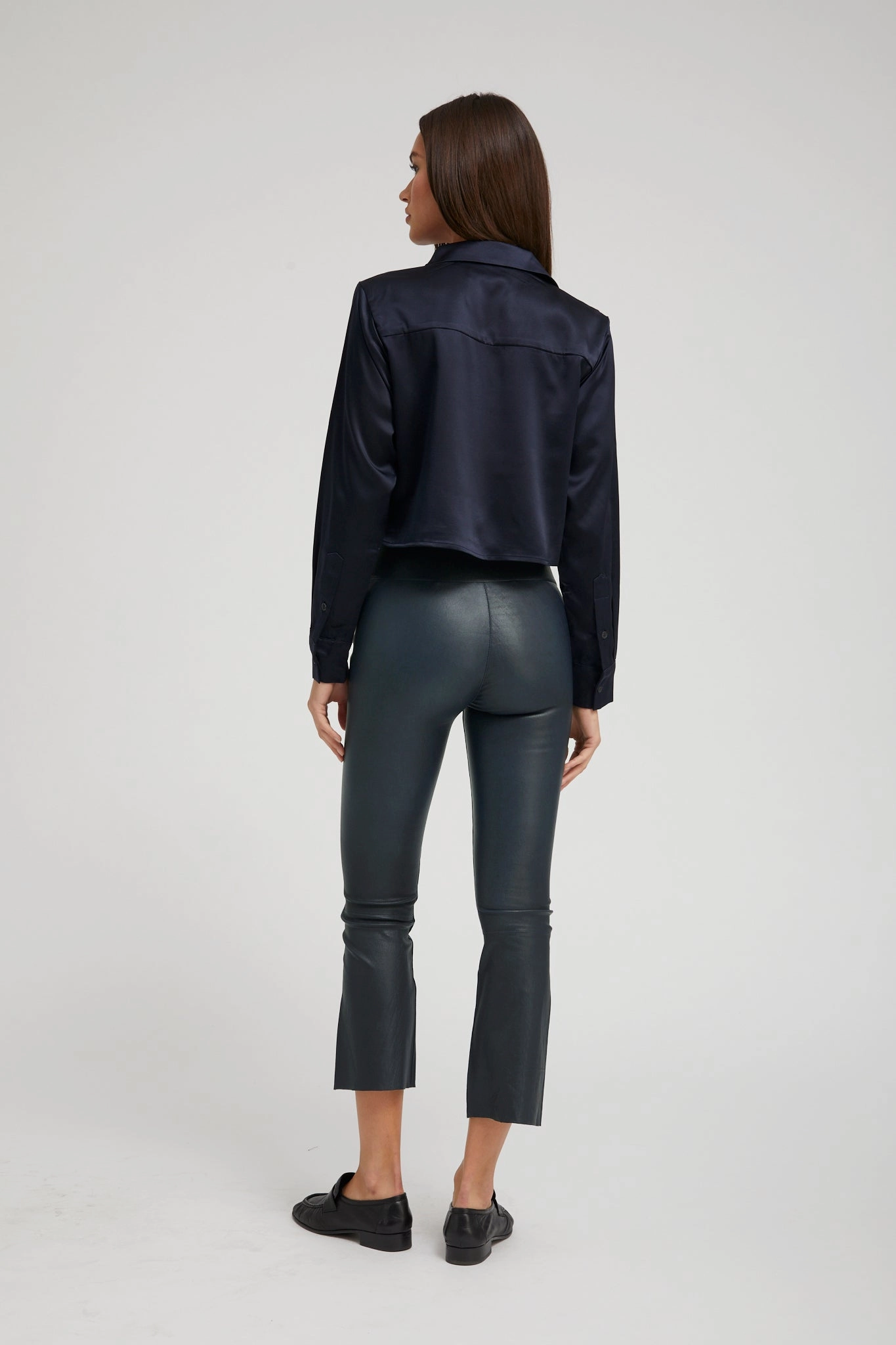 Travel Enthusiast Outdoor Running Cross Waist Design Midnight Leather Crop Flare