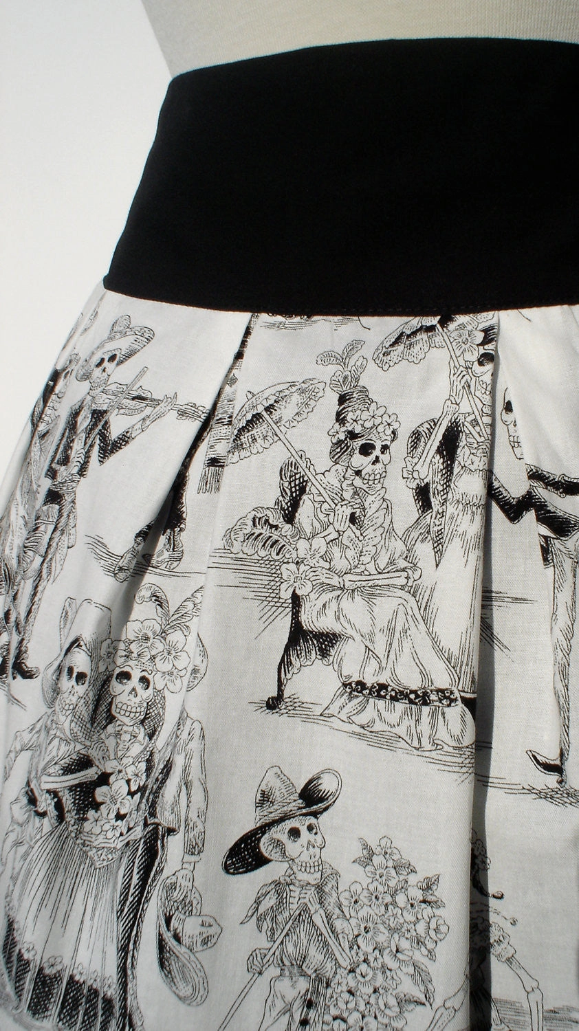 Water Repellent Slip Resistant Waist Black and White Catrina Skulls Day of the Dead Skirt #S-RS720