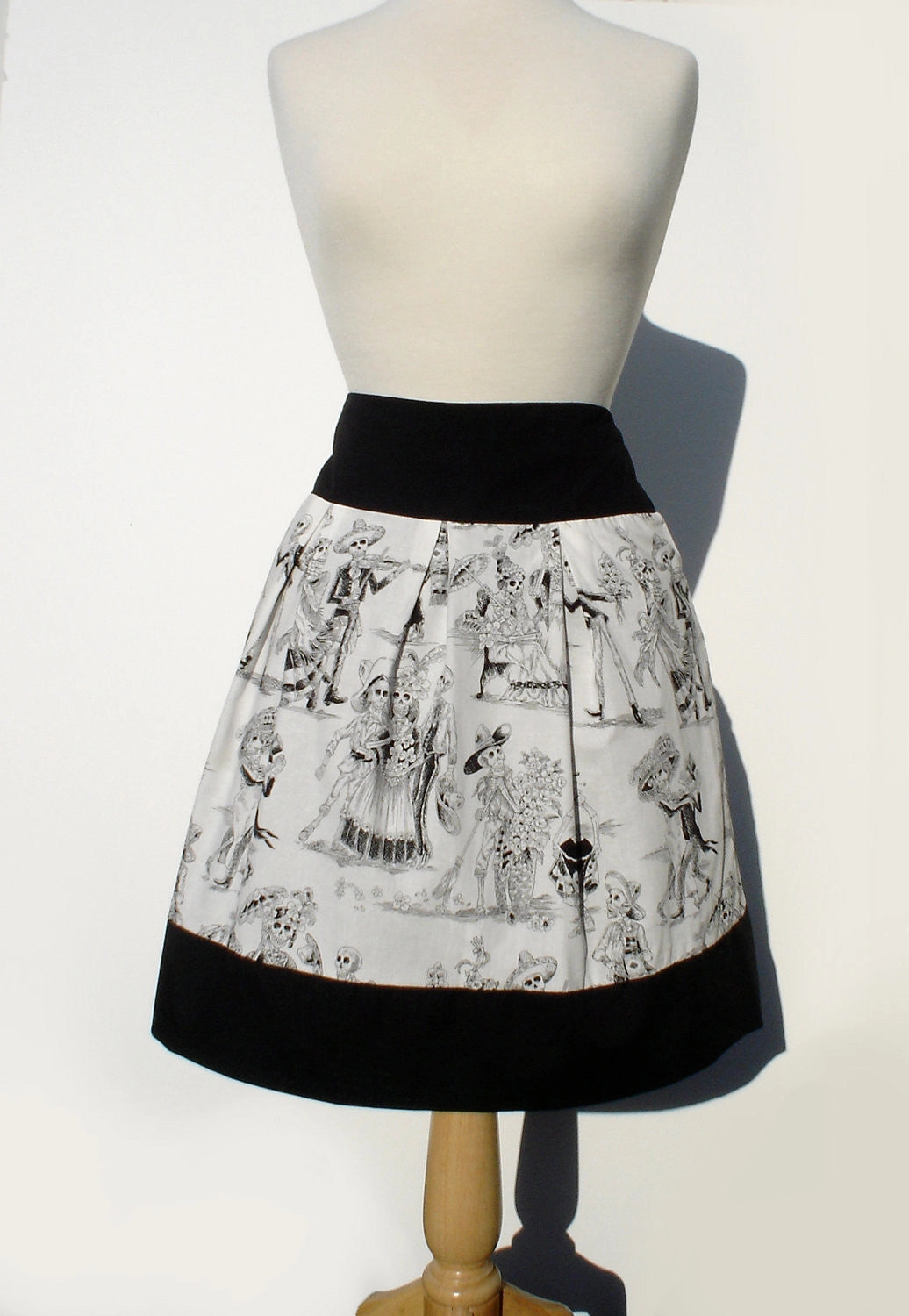 Hand Stitched Non see through Black and White Catrina Skulls Day of the Dead Skirt #S-RS720