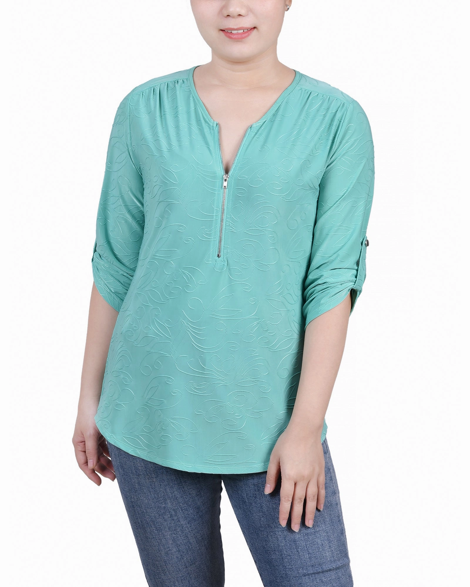 Fashionable Style Comfortable Fabric Petite 3/4 Roll Tab Zip Front Jacquard Knit Top