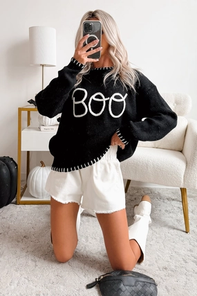 MinimalistAesthetic "BOO" Braided Text Halloween Sweater (Black)