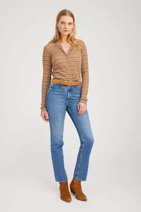 Edith Slim Straight Denim Travel-Ready Slim Look Fit