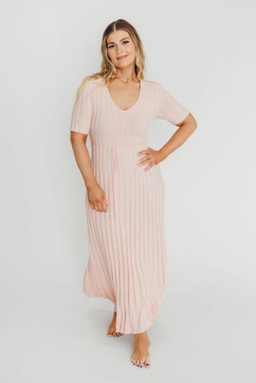 Flattering Lines Oakley Ribbed Maxi Dress in Light Pink - Bump Friendly *Final-Sale*