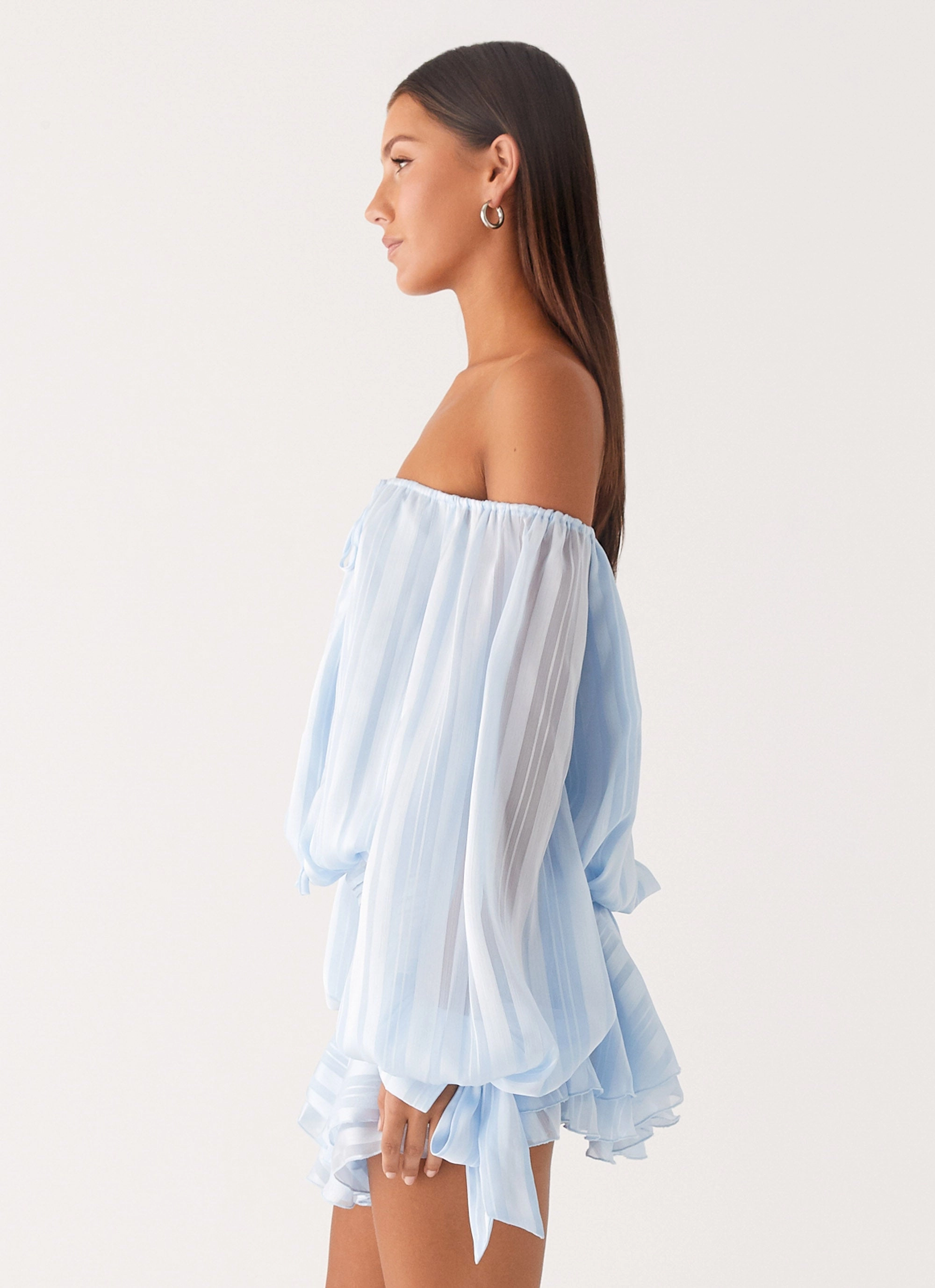 Eira Balloon Sleeve Mini Dress - Baby Blue Sleek Motion Business casual