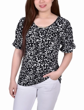 Eco Friendly Material WrinkleFree Finish Elbow Cuffed Sleeve Hardware Top