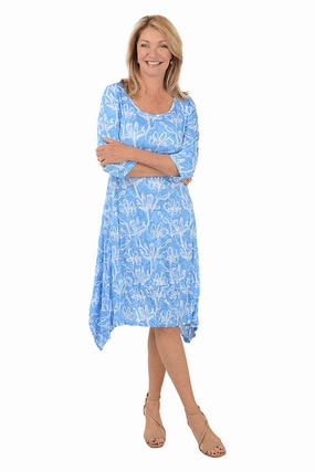 Blue Lily Shark Bite Crinkle Dress Elegant holiday wear