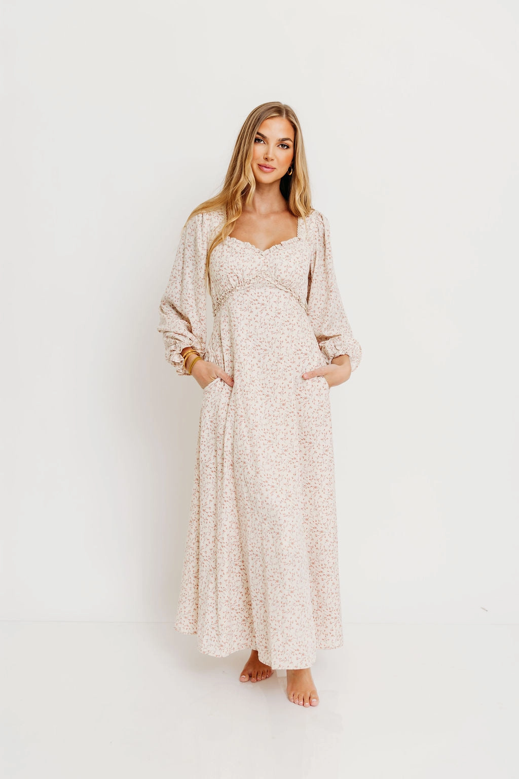 Erin Floral Maxi Dress in Vintage Cream Relaxed Waist