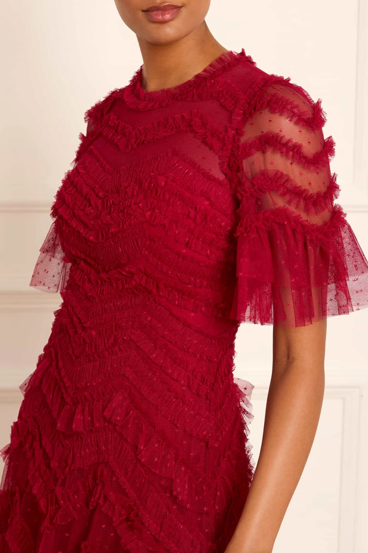 Elia Short Sleeve Gown Panelled-Design Light Wrap