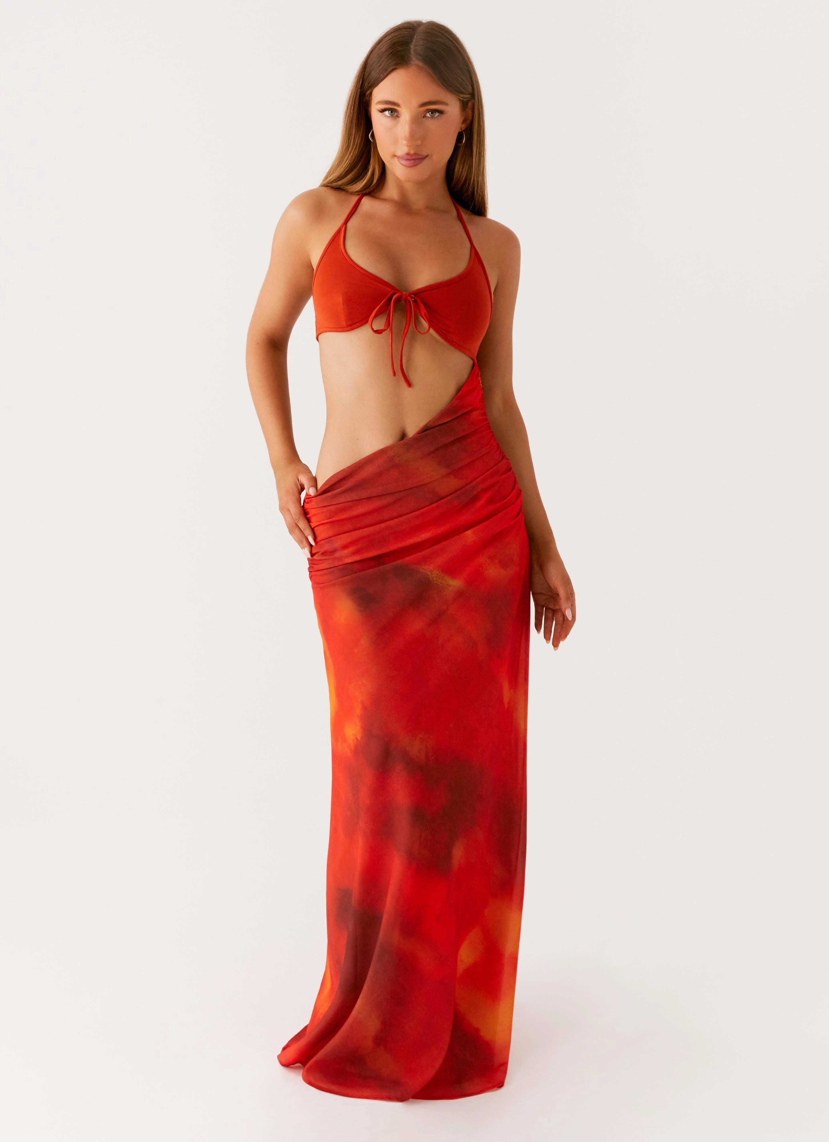 Elixis Maxi Dress - Scarlet Blur bold appearance Influencer-Style