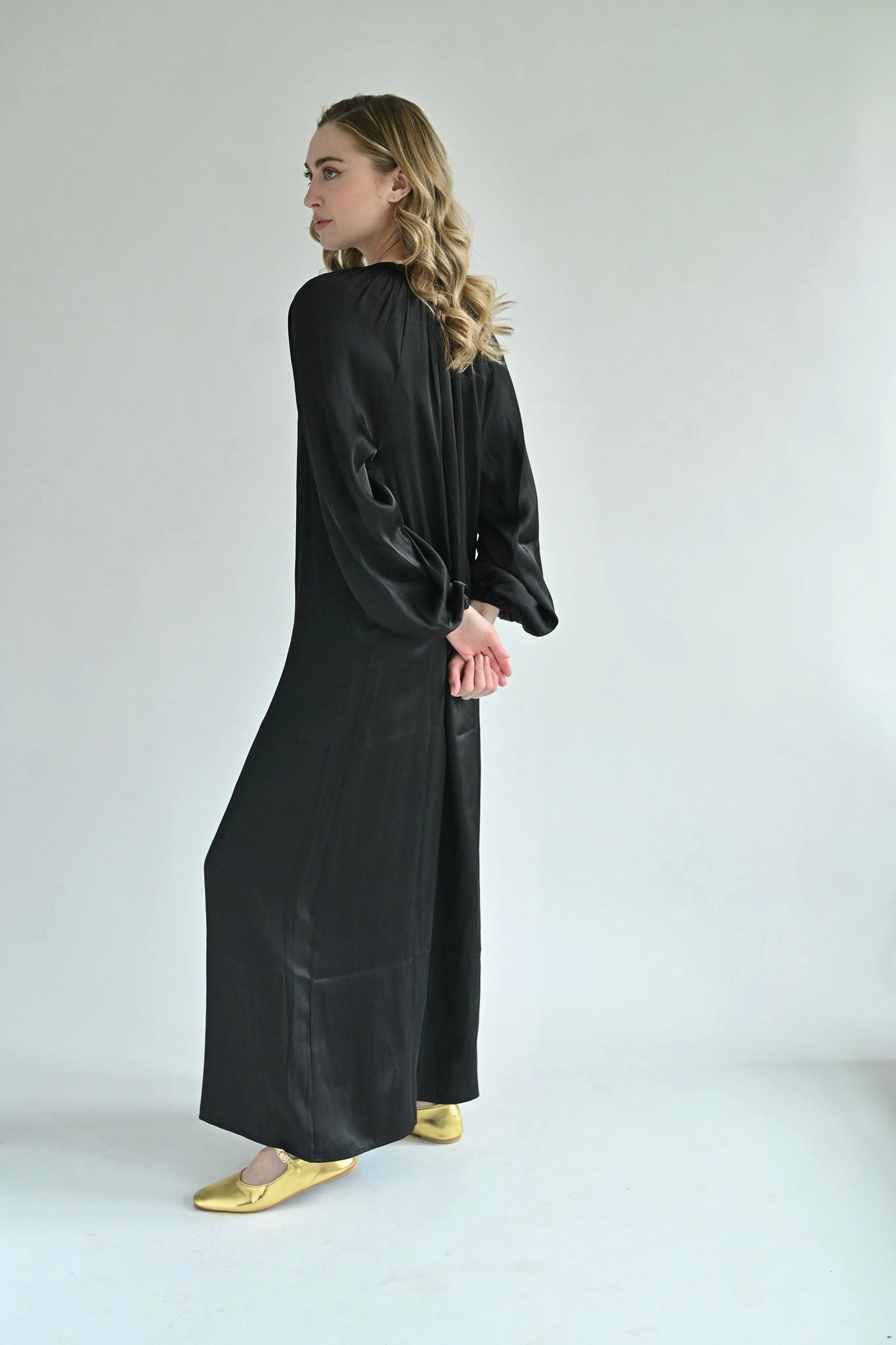 Ella Maxi Dress - Black Light Soft Comfortable Design Wear