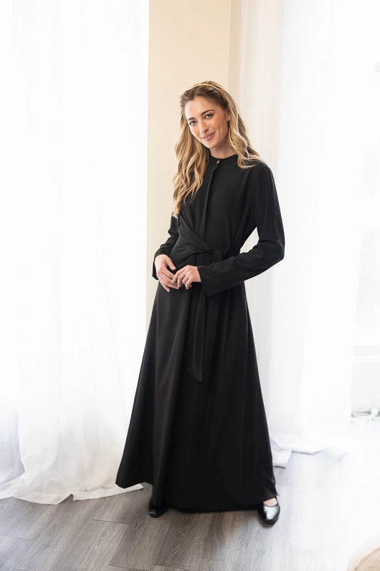 Eloise Noir Dress cut out